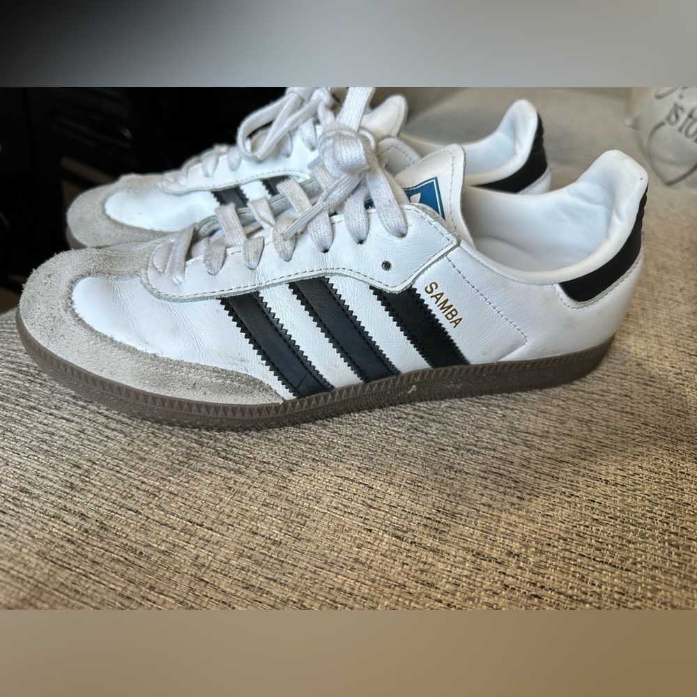 Adidas samba black and white